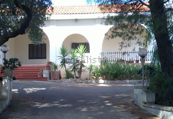 casa indipendente in vendita ad Ostuni