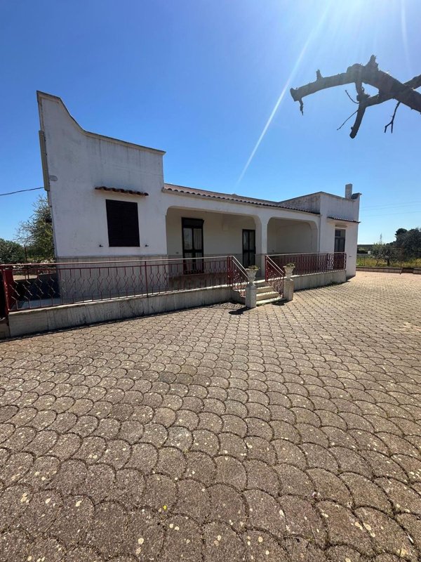 casa indipendente in vendita ad Ostuni