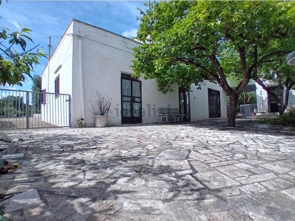 casa indipendente in vendita ad Ostuni