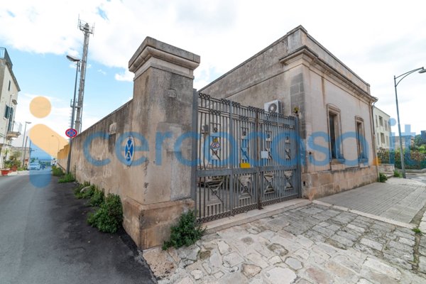 casa indipendente in vendita ad Ostuni