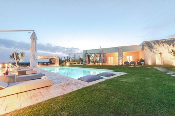 casa indipendente in vendita ad Ostuni