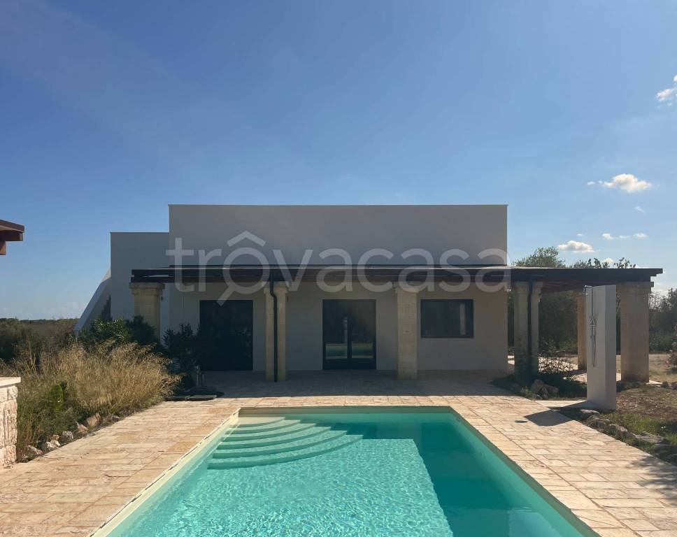 casa indipendente in vendita ad Ostuni