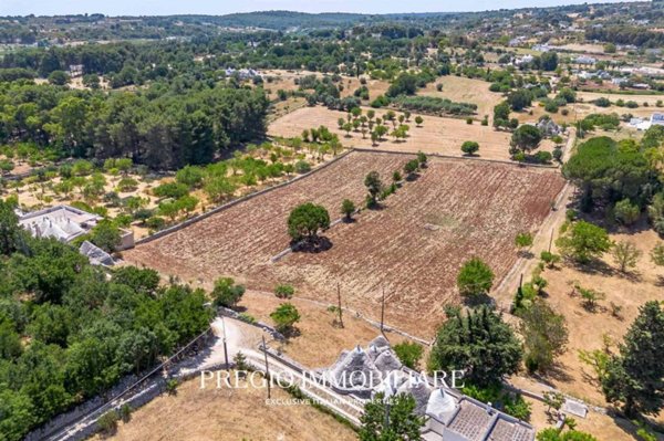 quadrivano in vendita ad Ostuni