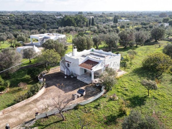 casa indipendente in vendita ad Ostuni