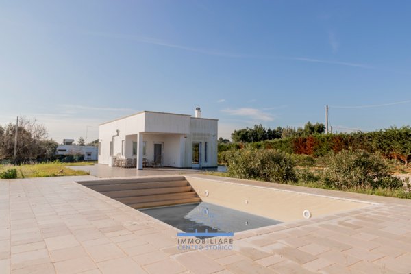 casa indipendente in vendita ad Ostuni