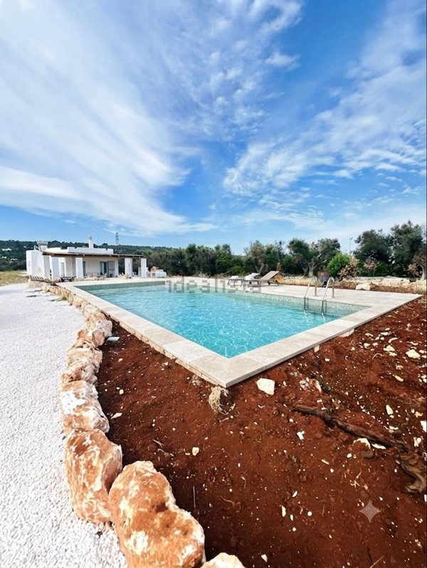 casa indipendente in vendita ad Ostuni