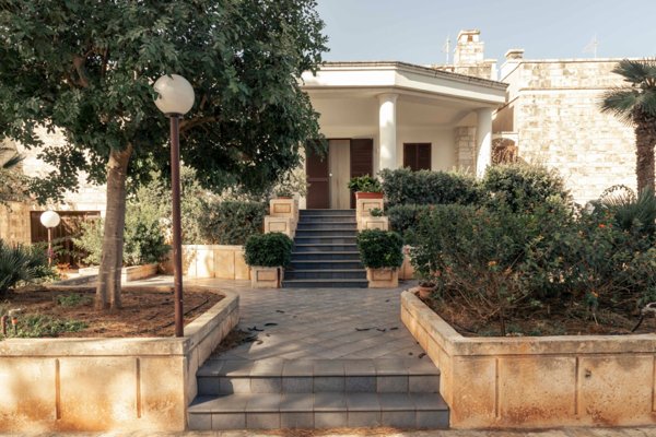 casa indipendente in vendita ad Ostuni