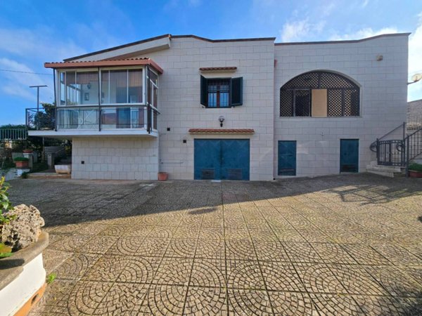 casa indipendente in vendita ad Ostuni