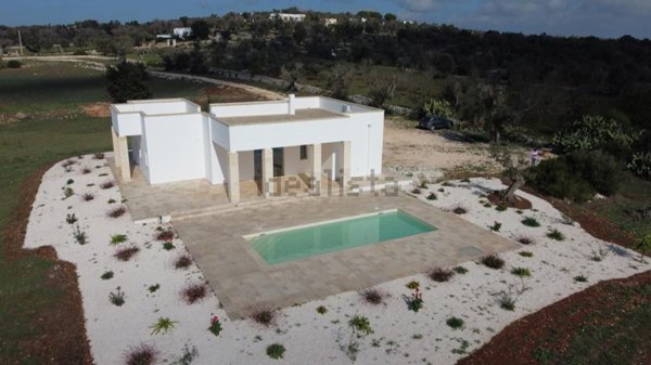 casa indipendente in vendita ad Ostuni