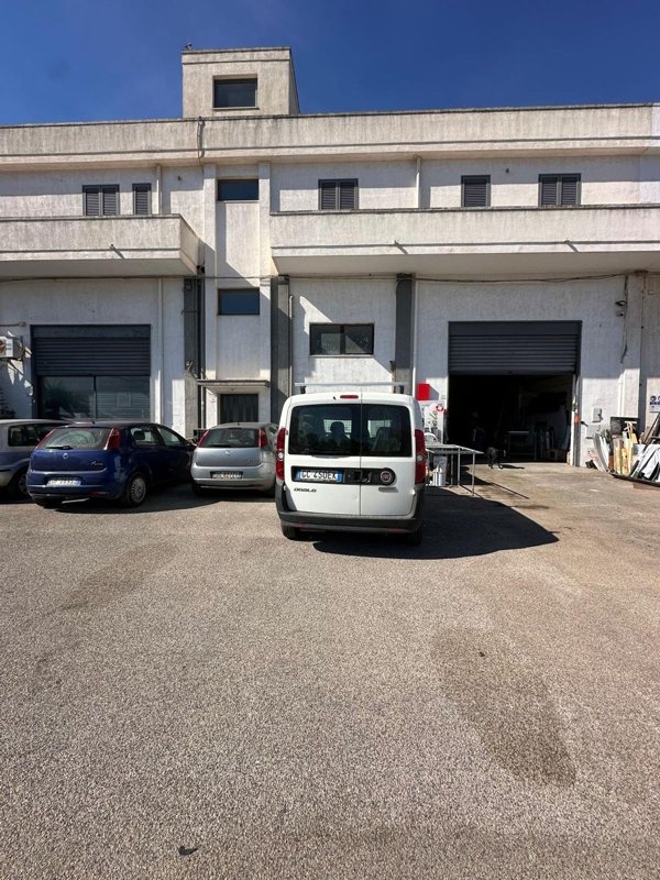 ufficio in vendita ad Ostuni