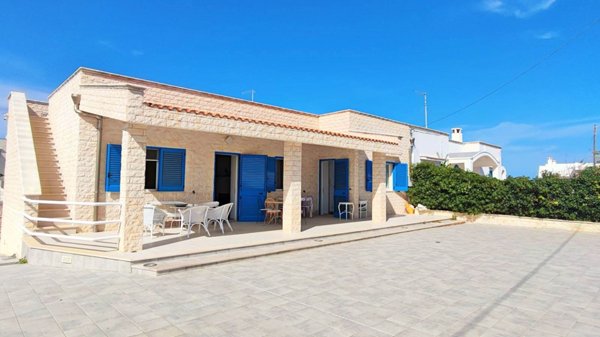 casa indipendente in vendita ad Ostuni in zona Villanova