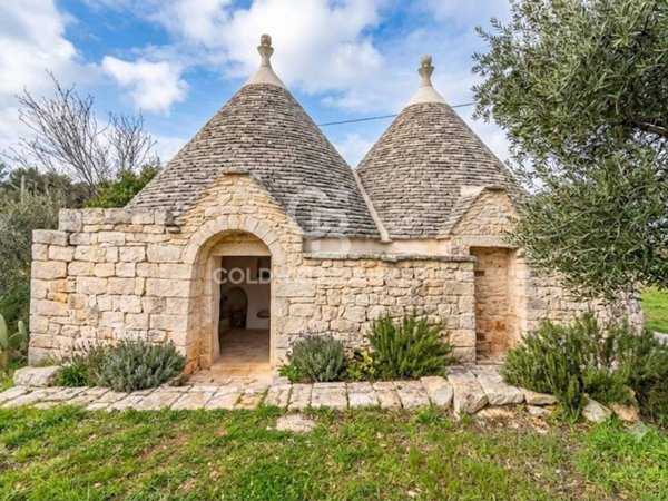 negozio in vendita ad Ostuni