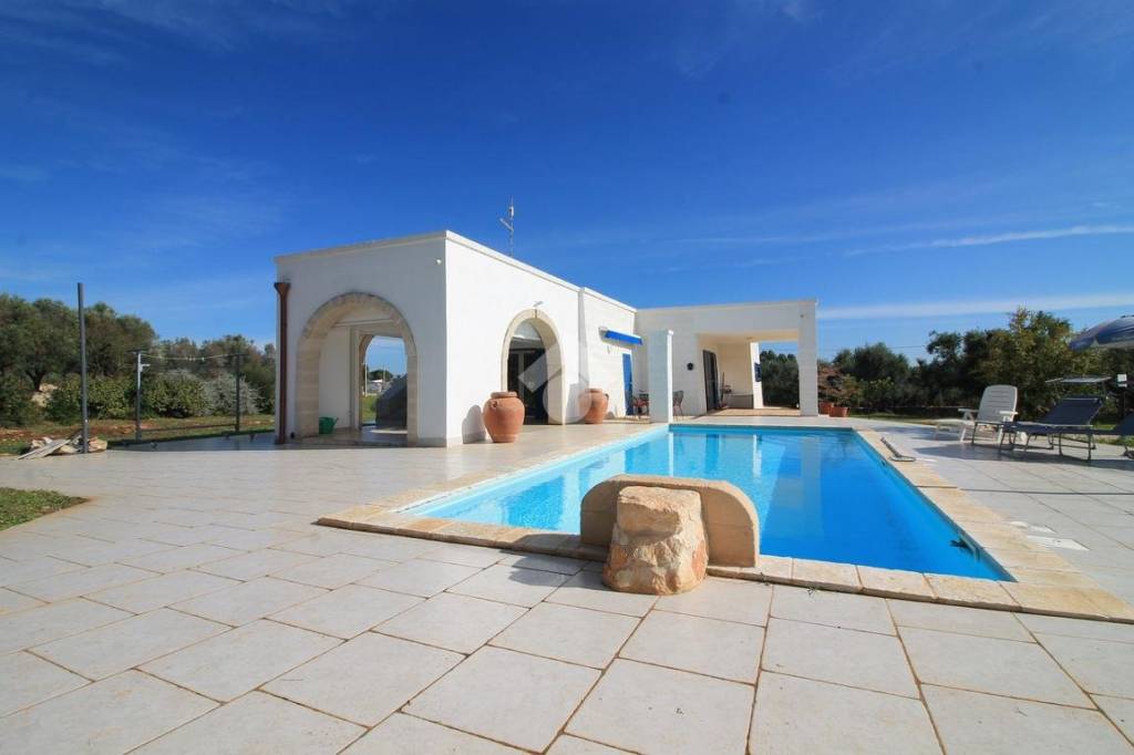casa indipendente in vendita ad Ostuni