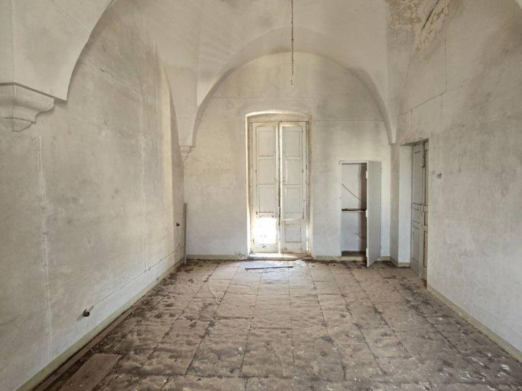 intera palazzina in vendita ad Ostuni