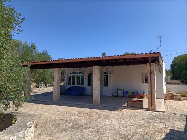 casa indipendente in vendita ad Ostuni