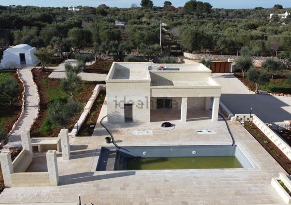 casa indipendente in vendita ad Ostuni