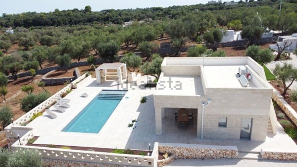 casa indipendente in vendita ad Ostuni