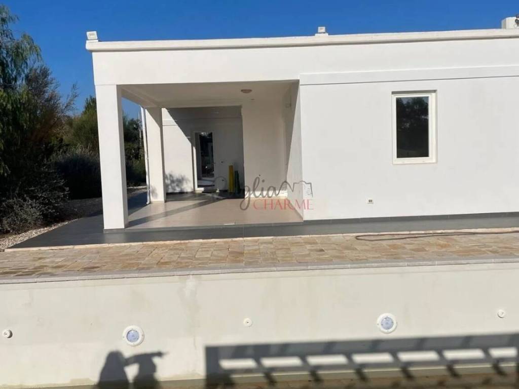 casa indipendente in vendita ad Ostuni