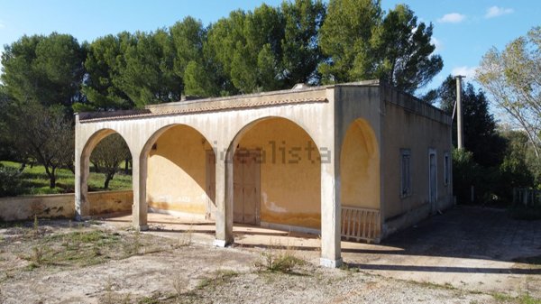 casa indipendente in vendita ad Ostuni