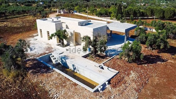 casa indipendente in vendita ad Ostuni