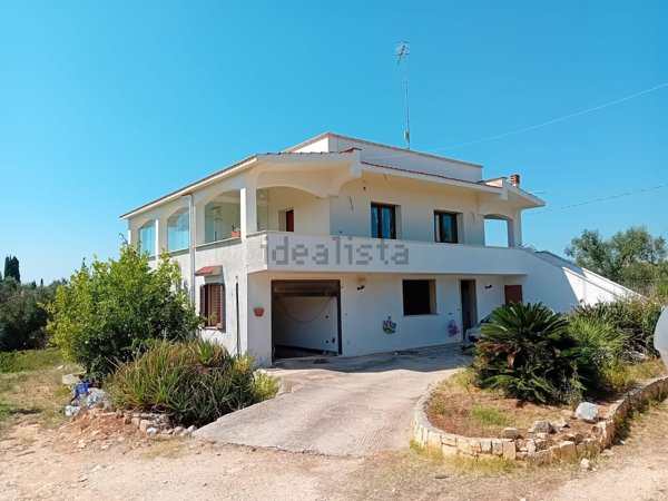 casa indipendente in vendita ad Ostuni