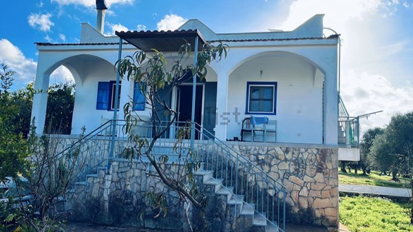 casa indipendente in vendita ad Ostuni