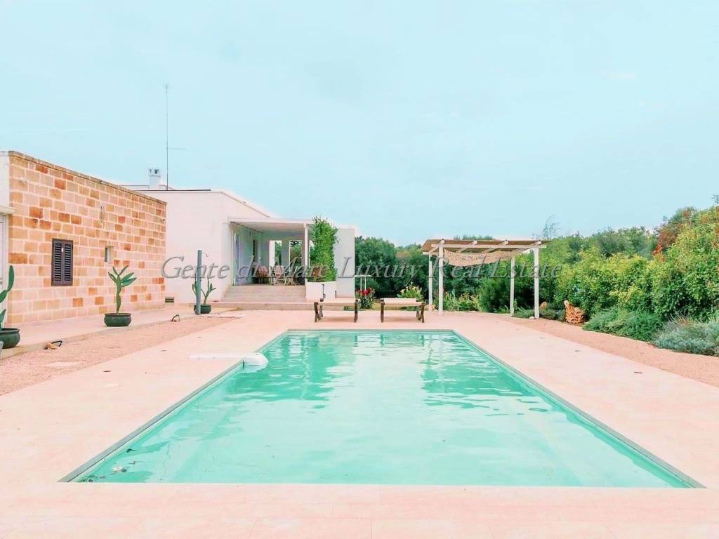 casa indipendente in vendita ad Ostuni