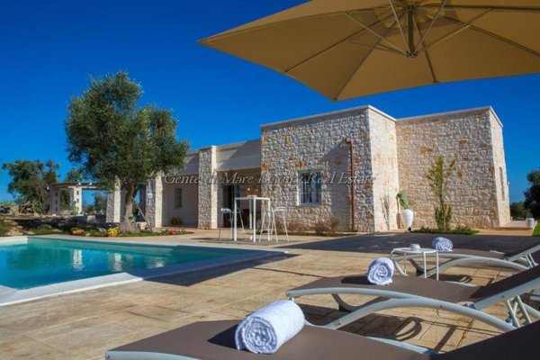 casa indipendente in vendita ad Ostuni