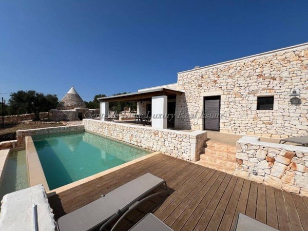 casa indipendente in vendita ad Ostuni
