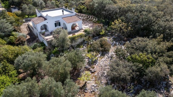 casa indipendente in vendita ad Ostuni