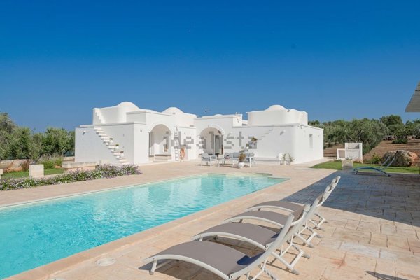 casa indipendente in vendita ad Ostuni