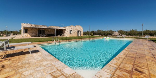 casa indipendente in vendita ad Ostuni