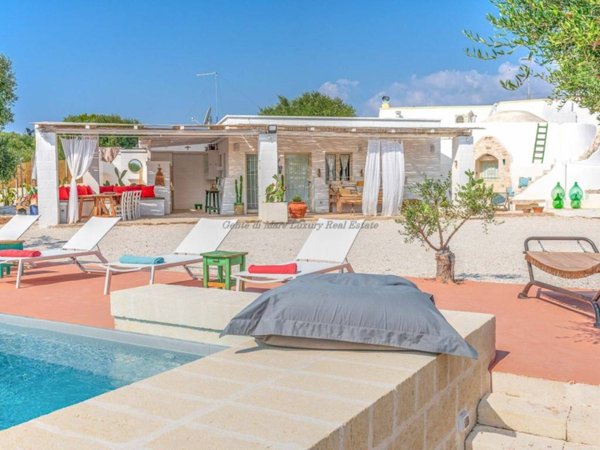 casa indipendente in vendita ad Ostuni