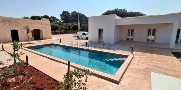 casa indipendente in vendita ad Ostuni