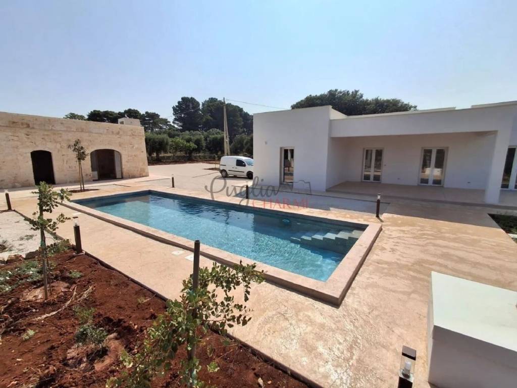 casa indipendente in vendita ad Ostuni