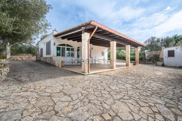 casa indipendente in vendita ad Ostuni
