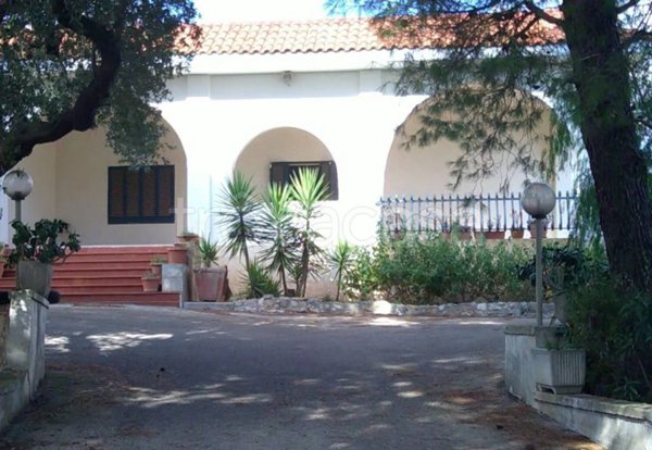 casa indipendente in vendita ad Ostuni