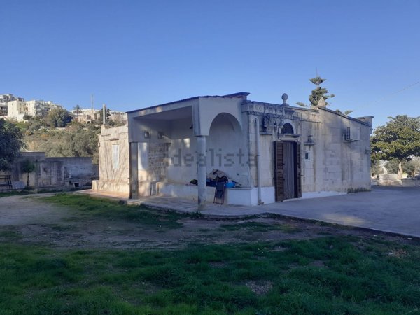 casa indipendente in vendita ad Ostuni