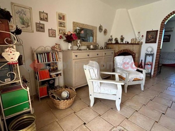 casa indipendente in vendita ad Ostuni