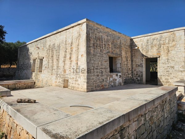 casa indipendente in vendita ad Ostuni