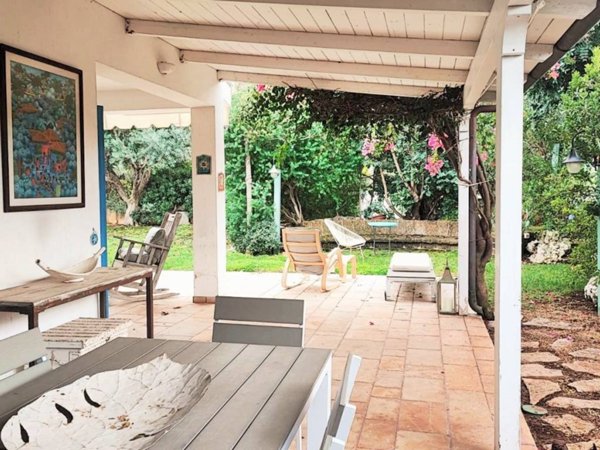 casa indipendente in vendita ad Ostuni in zona Rosa Marina