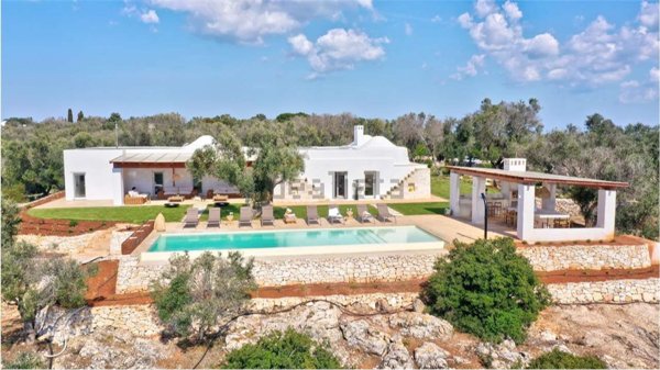 casa indipendente in vendita ad Ostuni