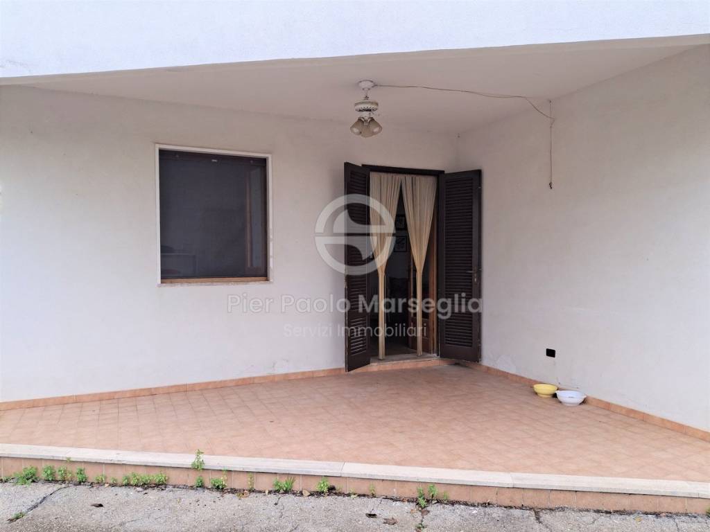 casa indipendente in vendita ad Ostuni in zona Villanova