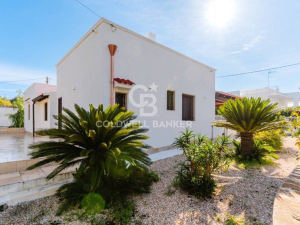 casa indipendente in vendita ad Ostuni