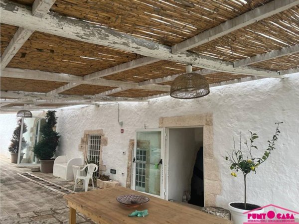 casa indipendente in vendita ad Ostuni