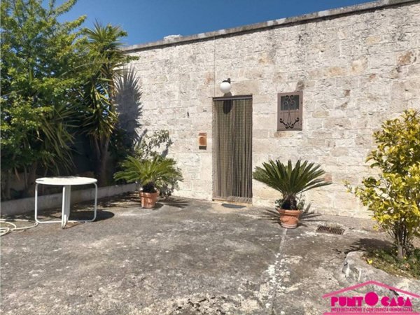 casa indipendente in vendita ad Ostuni