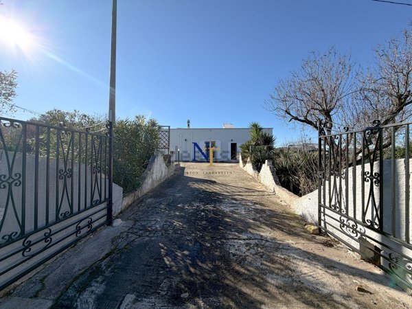 casa indipendente in vendita ad Ostuni