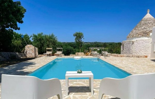 quadrivano in vendita ad Ostuni