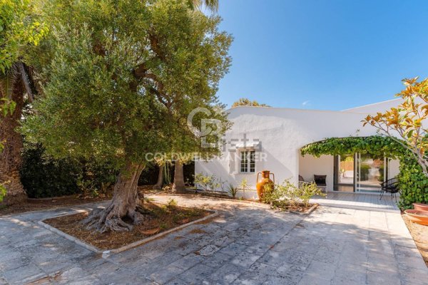 casa indipendente in vendita ad Ostuni