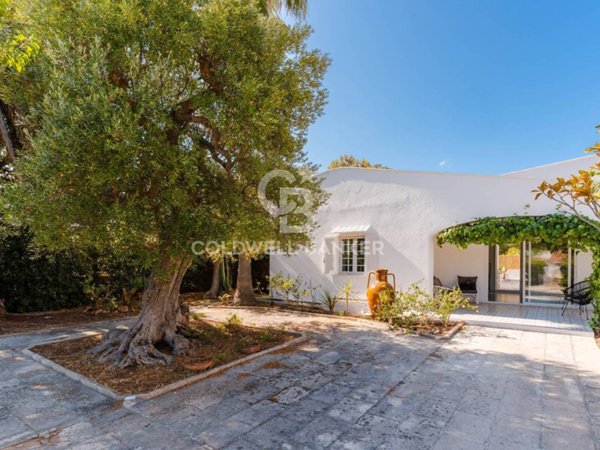 casa indipendente in vendita ad Ostuni